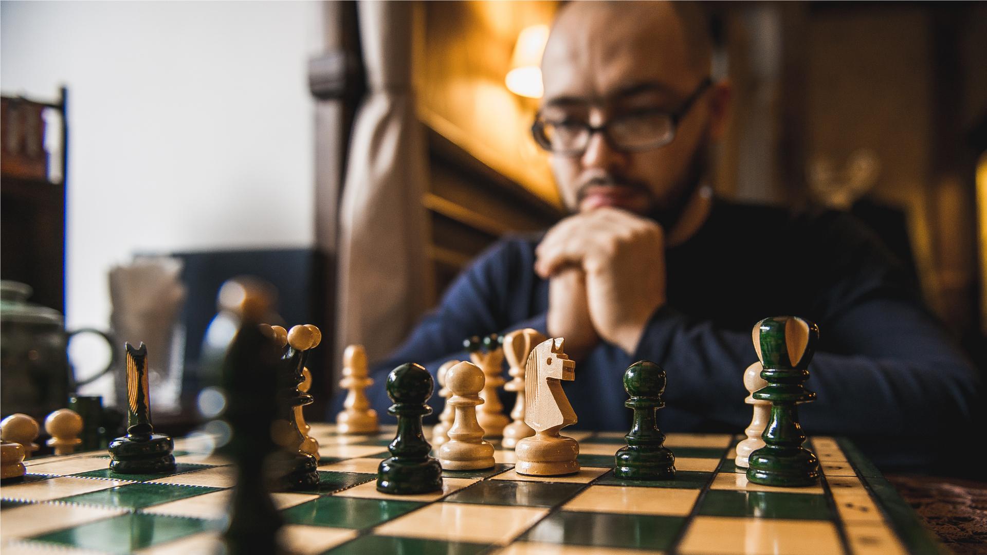 5 Best Tips & Tricks To Become a Better Chess Player - Wisdom Chess Academy